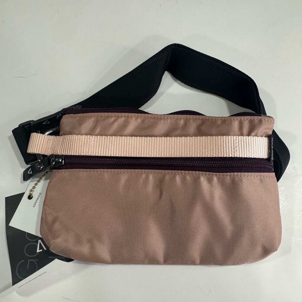 Andi Urban Clutch Convertible Hip/Crossbody Travel Bag in Pink & Plum